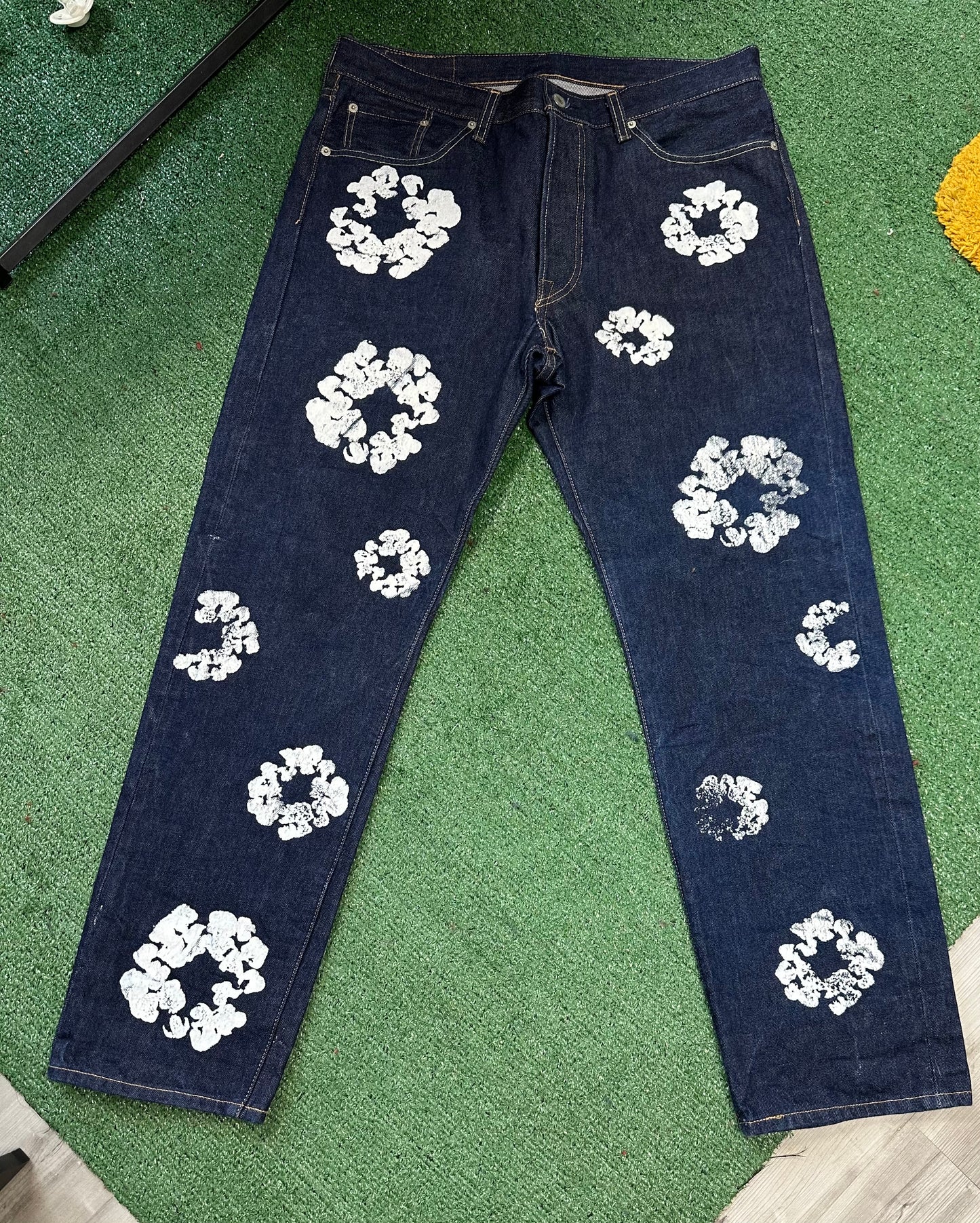 Denim Tears Cotton Wreath x 501 Levi Jeans