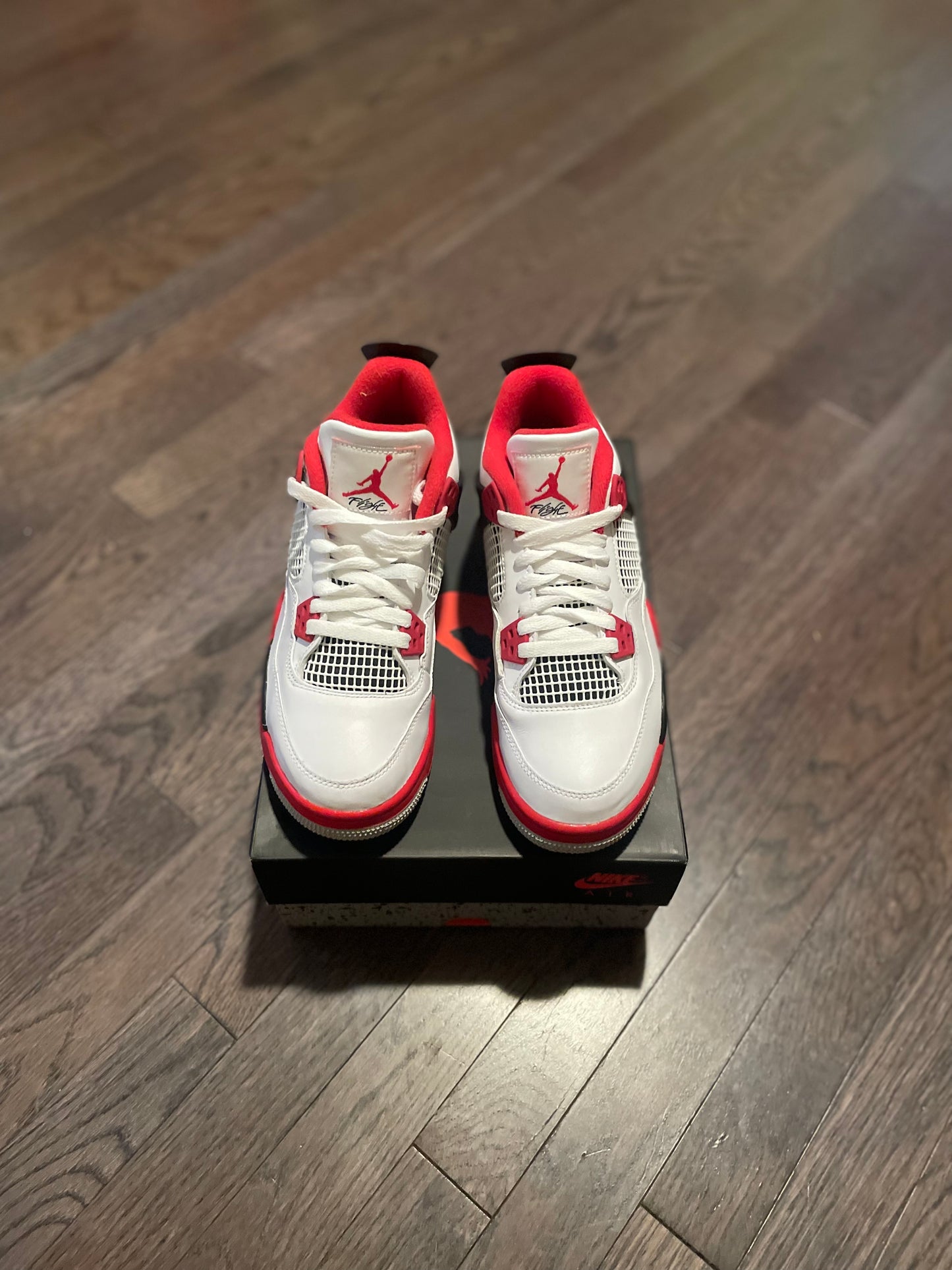 Air Jordan 4 Retro OG GS “Fire Red”