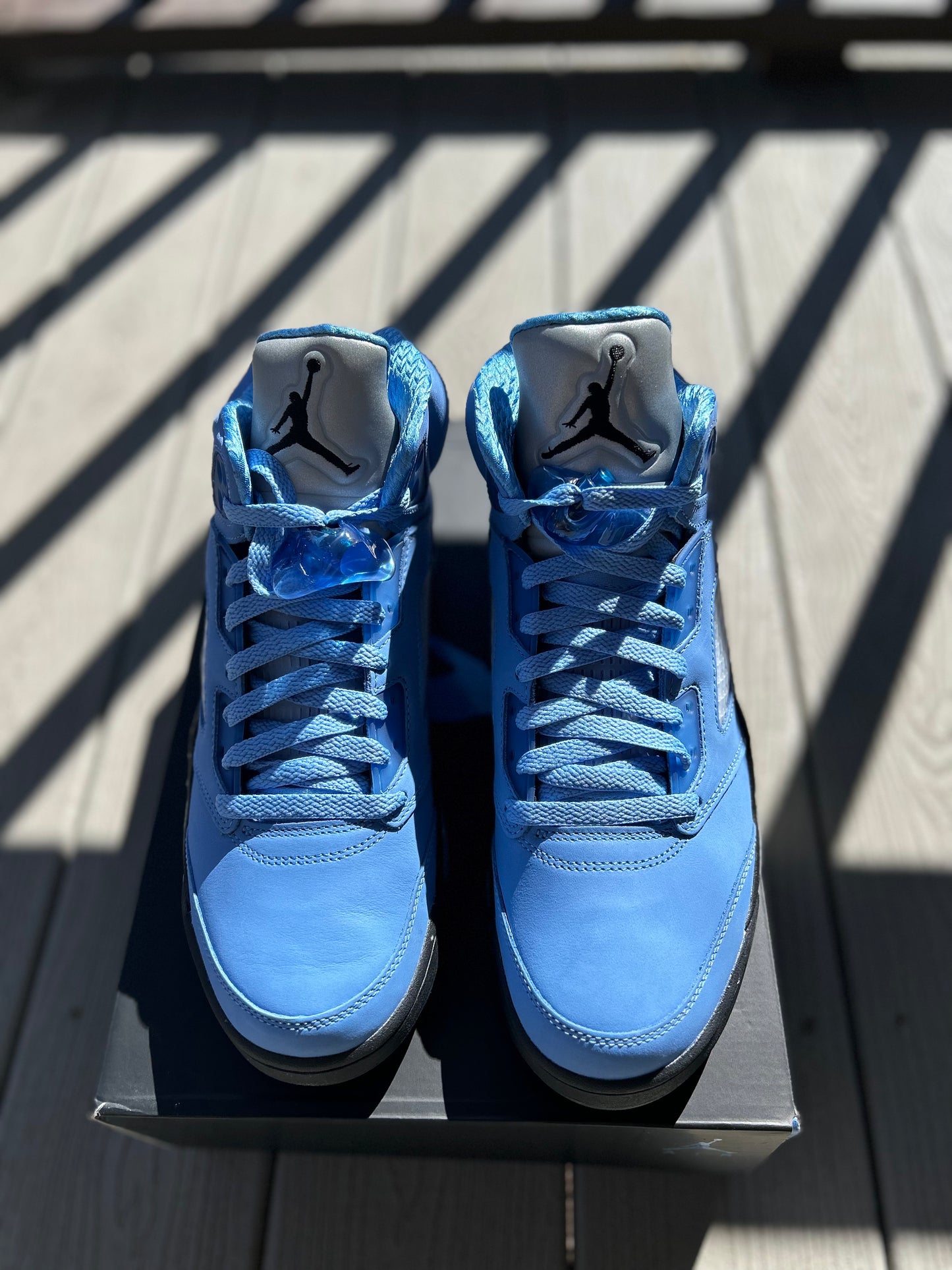 Jordan 5 Retro “UNC University Blue”