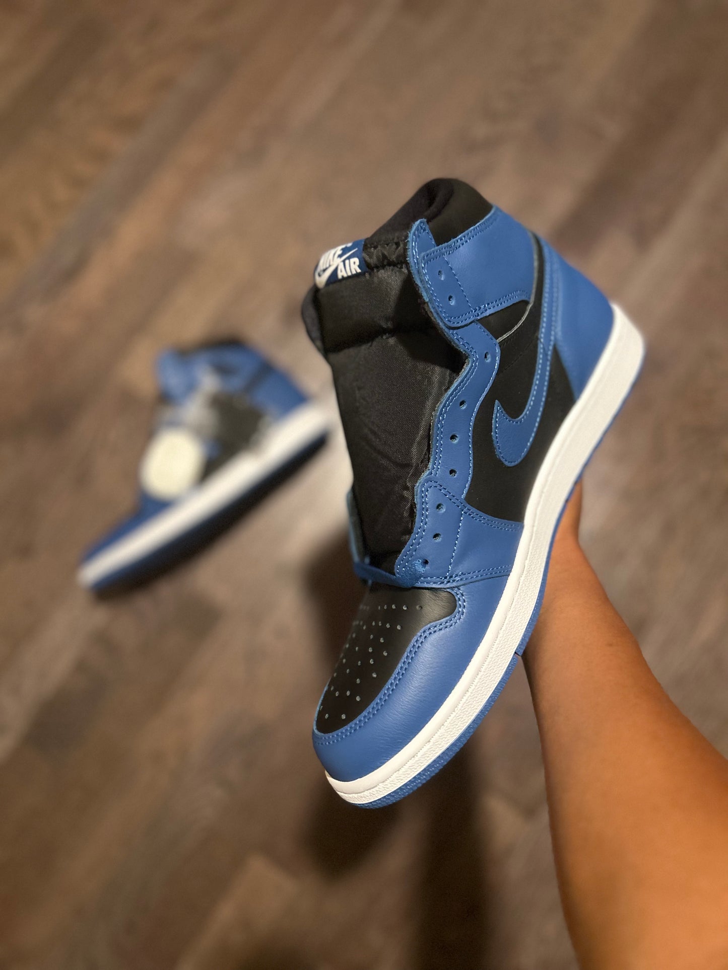 Jordan 1 Retro High “Dark Marina Blue”