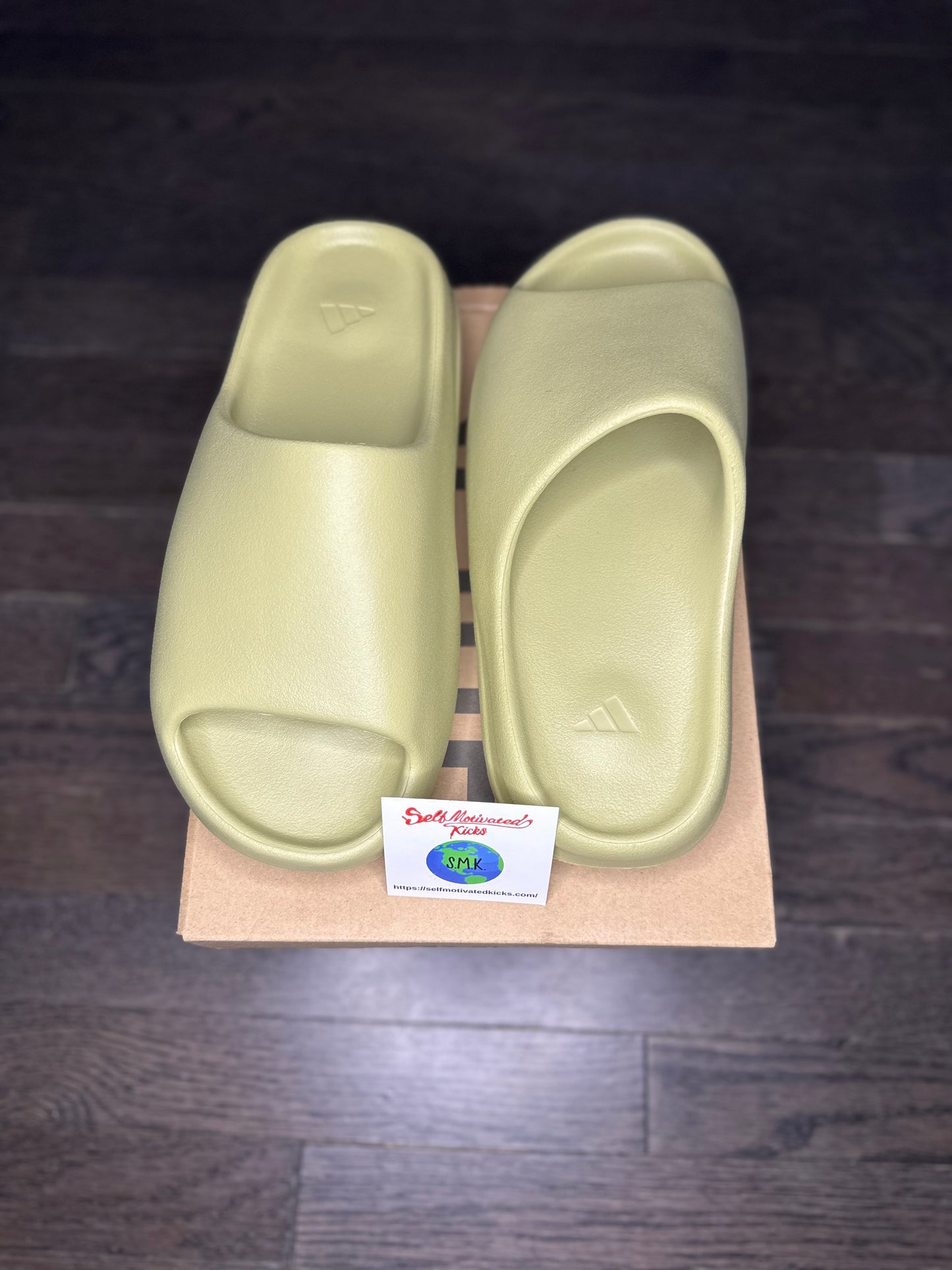 Yeezy Slides “Resin”